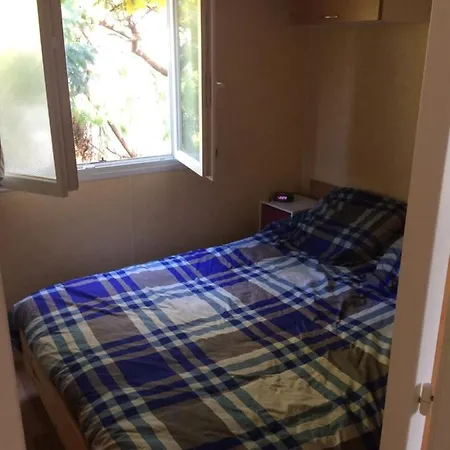 Mobilhome Les Petits écureuils 4 étoiles Biscarrosse