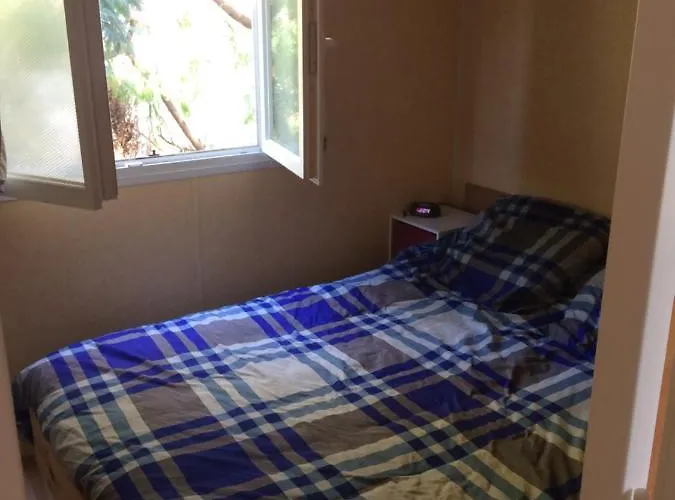 Mobilhome Les Petits Ecureuils 4 Etoiles ビスカロッス