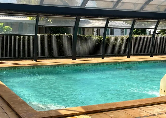 Mobilhome Les Petits Ecureuils 4 Etoiles *